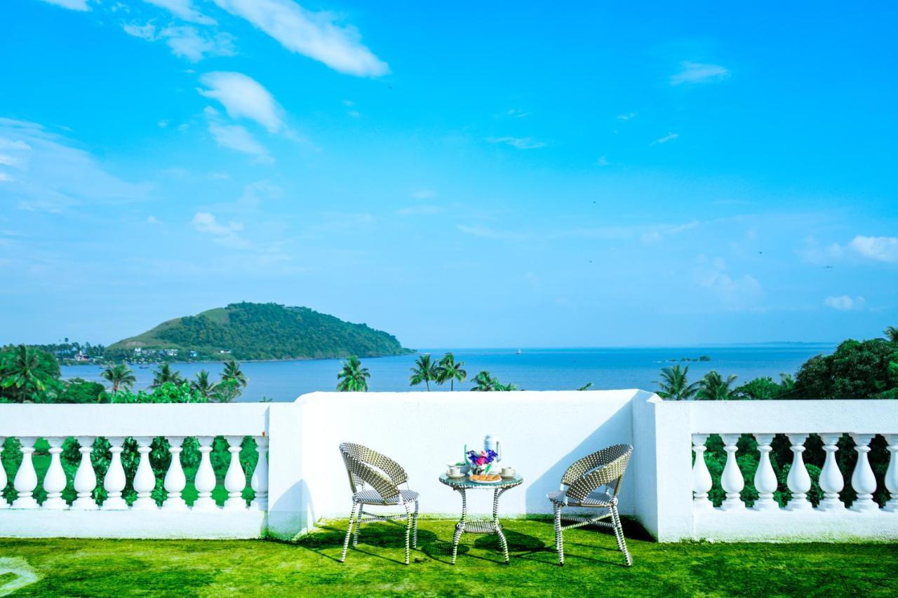 Spicy Mango Ocean Paradise - Luxurious Sea View Villa In Alibaug Christpada Exterior photo